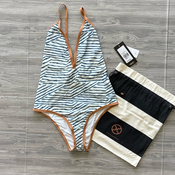 Vix Other - VIX Swim DUNE GALLON One Piece {Pre-Owned}